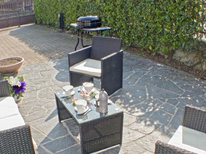 Villa Iris -Pet Friendly Stay - Garden - Private Parking- Bike Friendly Holiday House Colico Exterior foto